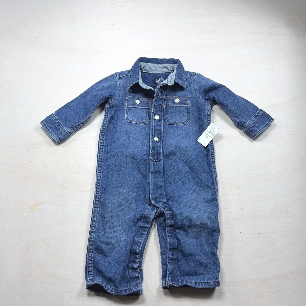 Baby Gap Denim Long Sleeve One-Piece Coverall Medium Wash 6-12 Months NWT